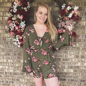 Meet your Posher, Lauren